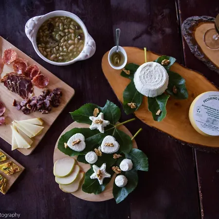 L'arco Alloggio per agriturismo Guarcino